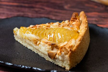 Грушевый пирог