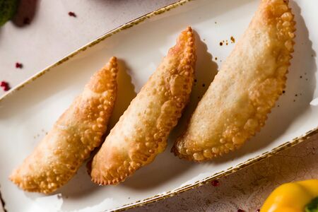 Мини-Чебуреки с креветками 