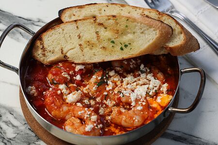 Креветки саганаки