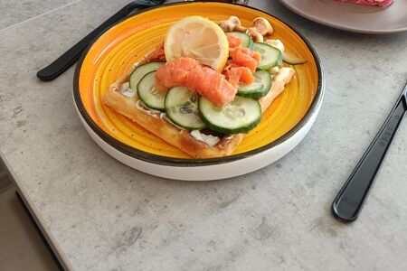 Венская вафля с рыбой 