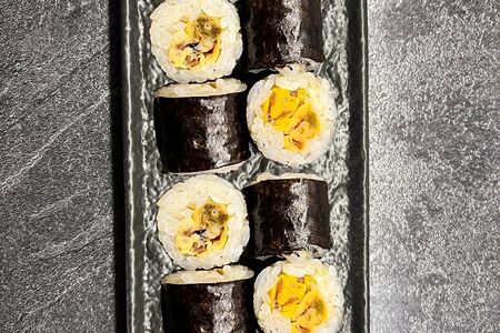 Маки ролл с мидиями