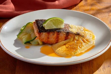 Стейк из морской форели