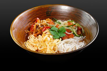 Кукси на горячем курином бульоне