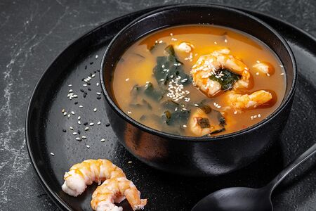 Кимчи суп с креветками