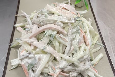 1019. Майонезный салат с говядиной