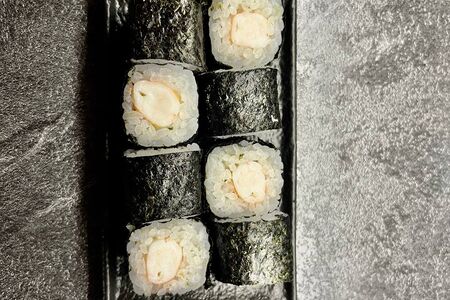 Маки ролл с креветкой