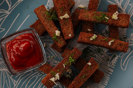 Гренки & кетчуп