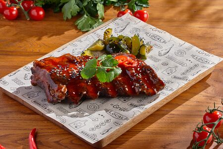 Свиные ребрышки в соусе барбекю