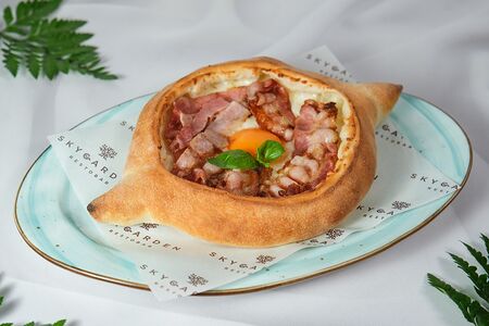 Хачапури карбонара