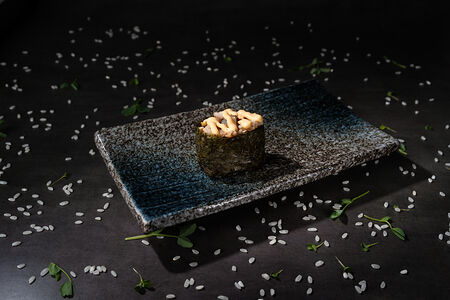 Спайси-гункан Угорь