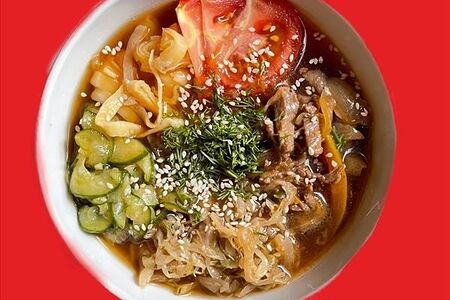 Холодный суп Шуцай с говядиной