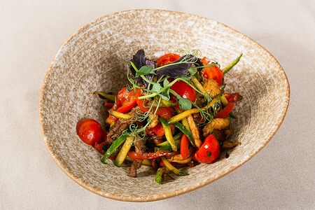 Салат Тбили