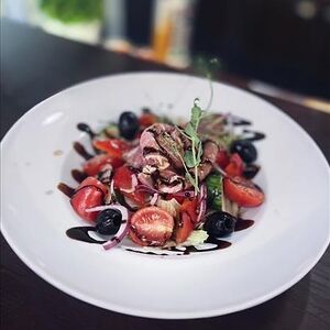 Любимый салат Генриха с телятиной