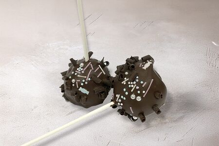 Набор из кейк-попсов