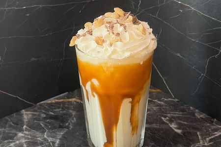 Милкшейк Сникерс