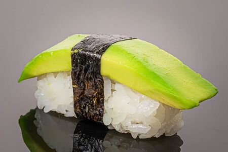 Суши Авокадо