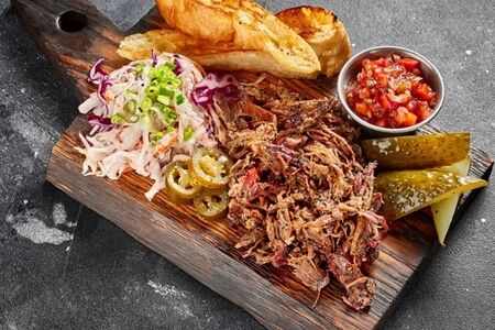 Томленая баранья лопатка