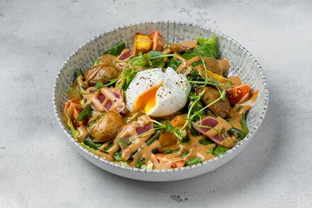 Салат Нисуаз с тунцом