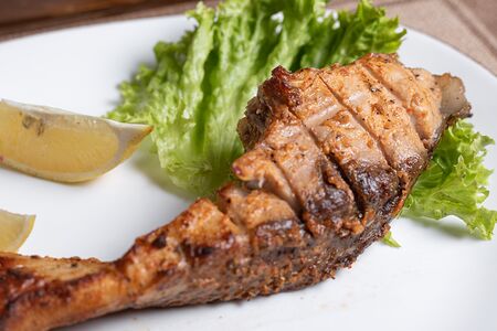 Стейк из сазана