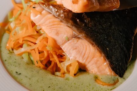 Лосось на пару