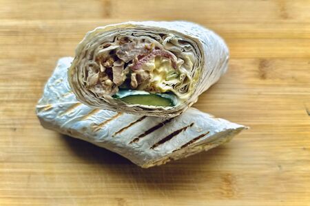 Шаурма большая с курицей 