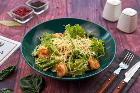 Цезарь с креветками