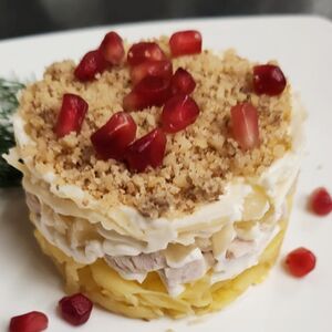 Курица с ананасами