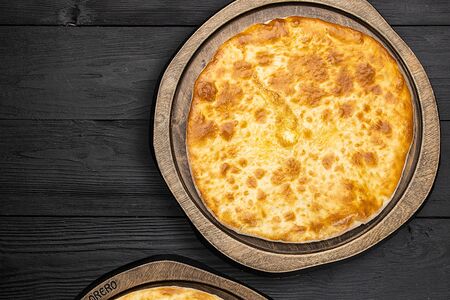 Хачапури с зеленью и сыром