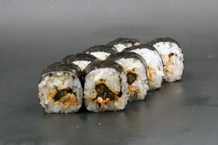 Хосомаки Мидии