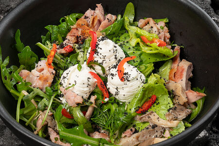 Салат с перепелкой