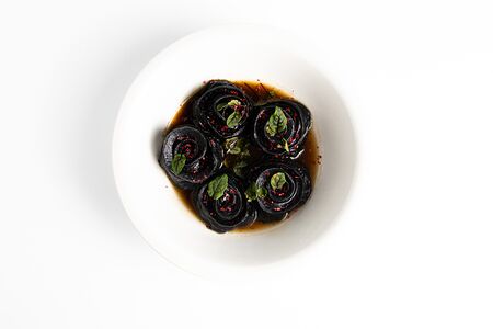 Бузы с хакассокой бараниной в крепком бульоне 