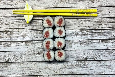 Мини-ролл Тунец