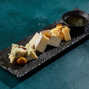 Сырная тарелка