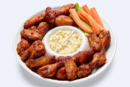 Куриные крылья баффало