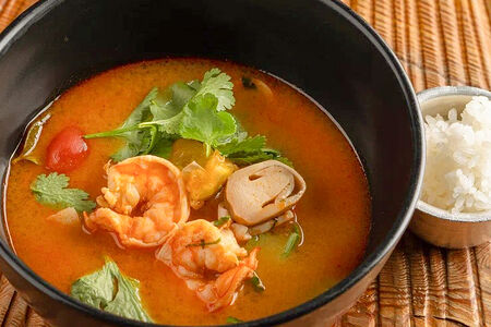 Том ям с креветками BBQ