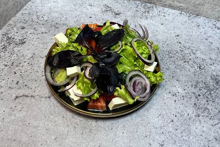 Салат греческий