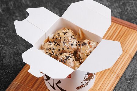 Тефтели в сырно-сливочном соусе