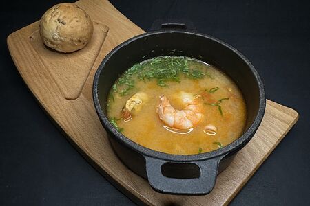 Суп с морепродуктами Обед безбрачия