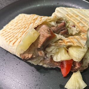 Гавайская шаурма с ананасами 