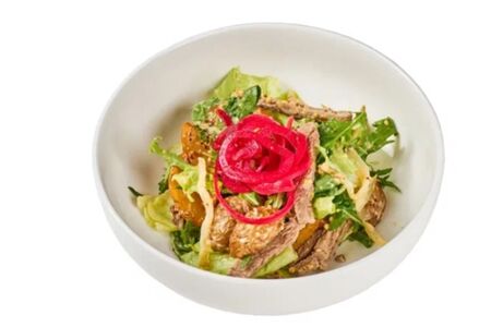 Теплый салат с ростбифом 