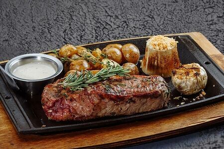 Стейк Рибай