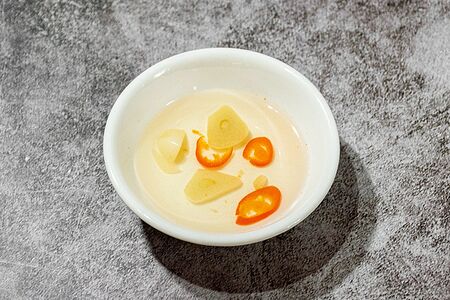 Чесночный соус Зам той