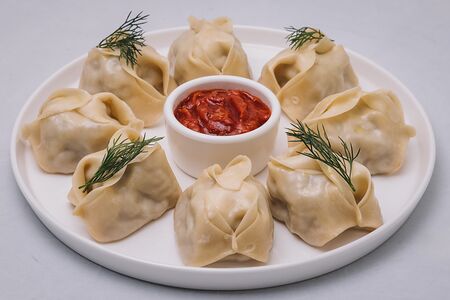 Манты с говядиной