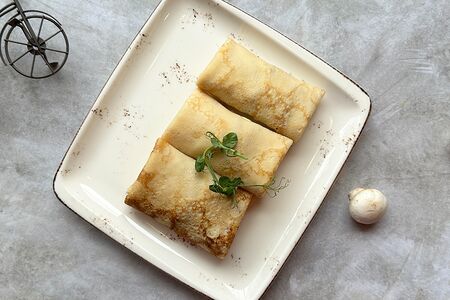 Блинчики с курицей и грибами