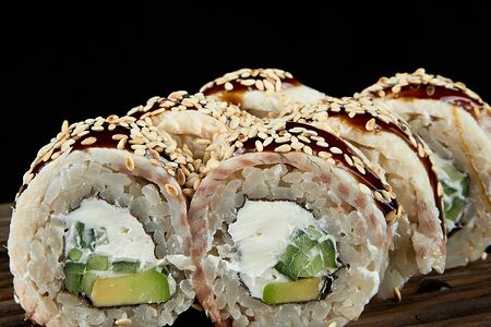 Канада с угрем по классике 