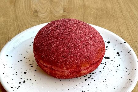 Пончик Черная смородина-лаванда