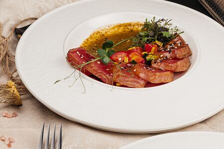 Татаки с лососем