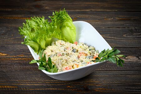 Салат Оливье с курицей