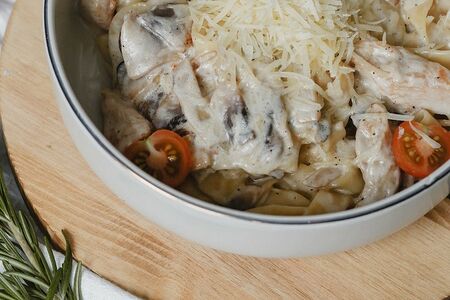 Паста с Курицей и Грибами