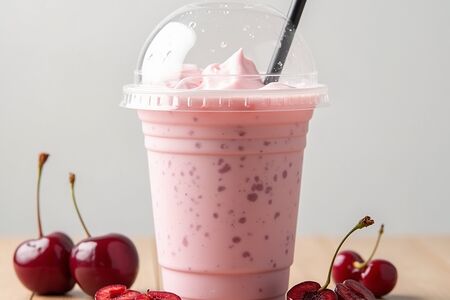 Милкшейк Вишня